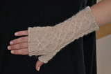 Celtic gloves